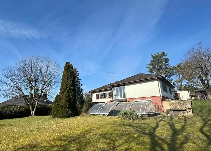 펜션 Haus Mit Pool Und Panoramablick